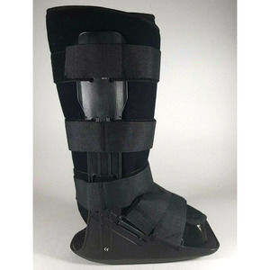 Medical Support Black Boot with Rigid Support Medium Sized